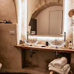 19.52 Bed & Breakfast