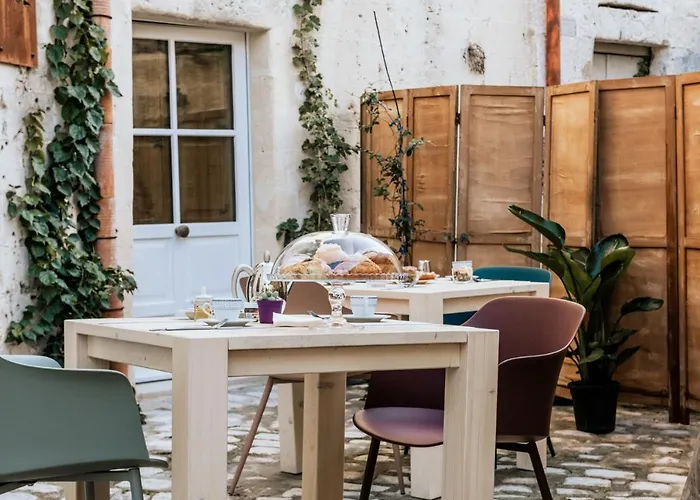 19.52 فندق مبيت وإفطار 4*